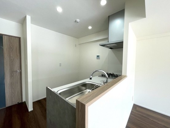 apartment 埼玉県さいたま市南区南浦和２丁目38-1 北原ビル1階