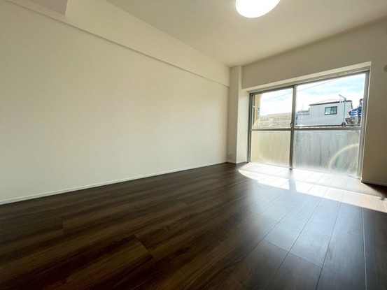 apartment 埼玉県さいたま市南区南浦和２丁目38-1 北原ビル1階