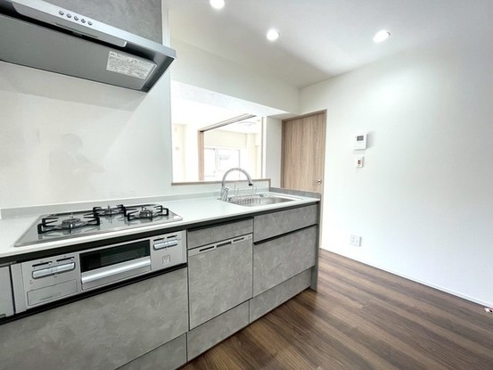 apartment 埼玉県さいたま市南区南浦和２丁目38-1 北原ビル1階