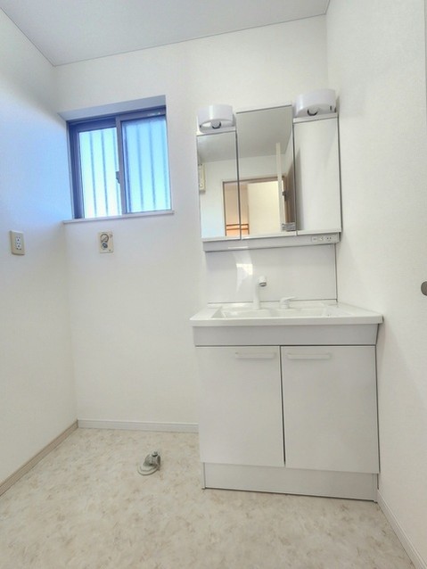 detached 埼玉県さいたま市南区南浦和２丁目38-1 北原ビル1階