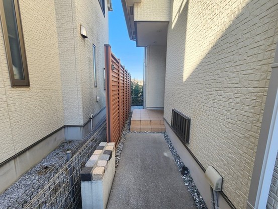 detached 埼玉県さいたま市南区南浦和２丁目38-1 北原ビル1階