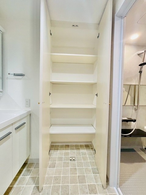 apartment 埼玉県さいたま市南区南浦和２丁目38-1 北原ビル1階