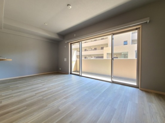 apartment 埼玉県さいたま市南区南浦和２丁目38-1 北原ビル1階