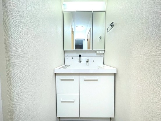 apartment 埼玉県さいたま市南区南浦和２丁目38-1 北原ビル1階