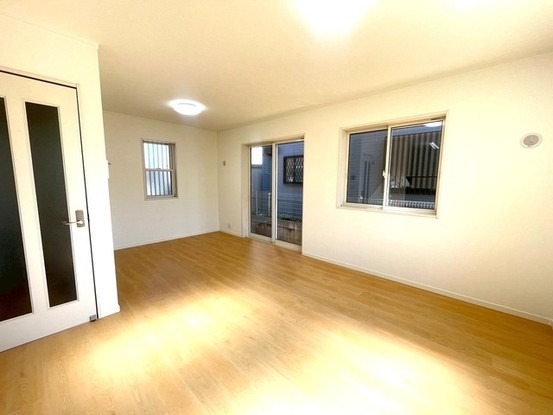 apartment 埼玉県さいたま市南区南浦和２丁目38-1 北原ビル1階