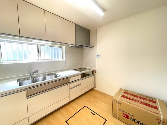 apartment 埼玉県さいたま市南区南浦和２丁目38-1 北原ビル1階