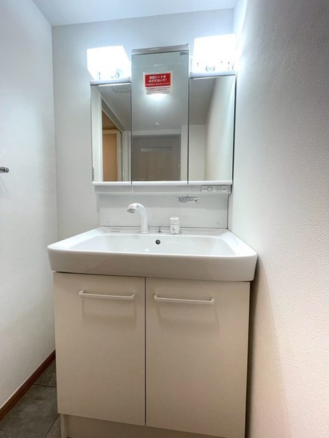 apartment 埼玉県さいたま市南区南浦和２丁目38-1 北原ビル1階