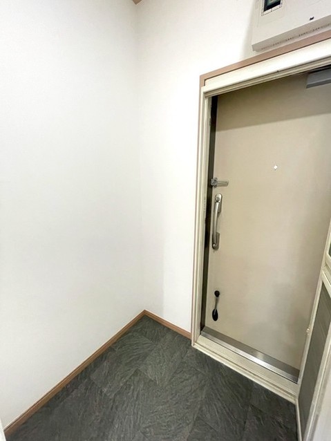 apartment 埼玉県さいたま市南区南浦和２丁目38-1 北原ビル1階