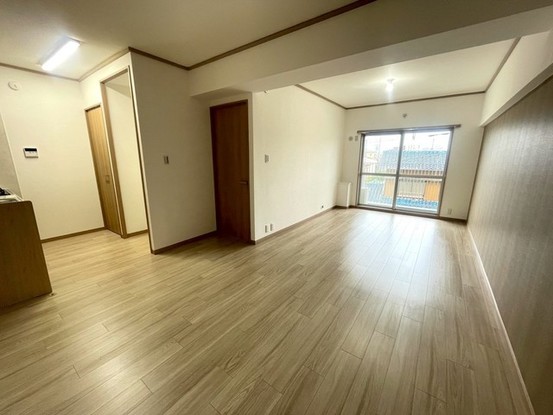 apartment 埼玉県さいたま市南区南浦和２丁目38-1 北原ビル1階