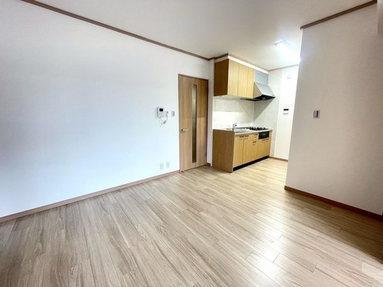 apartment 埼玉県さいたま市南区南浦和２丁目38-1 北原ビル1階