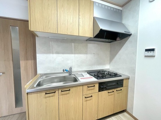 apartment 埼玉県さいたま市南区南浦和２丁目38-1 北原ビル1階