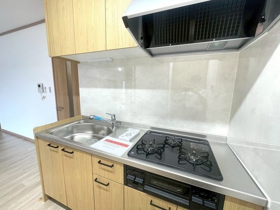 apartment 埼玉県さいたま市南区南浦和２丁目38-1 北原ビル1階