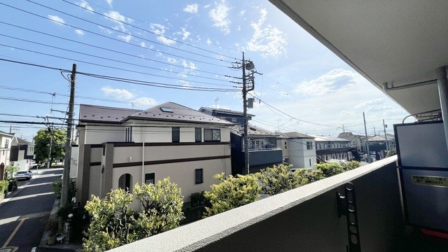 apartment 埼玉県さいたま市南区南浦和２丁目38-1 北原ビル1階