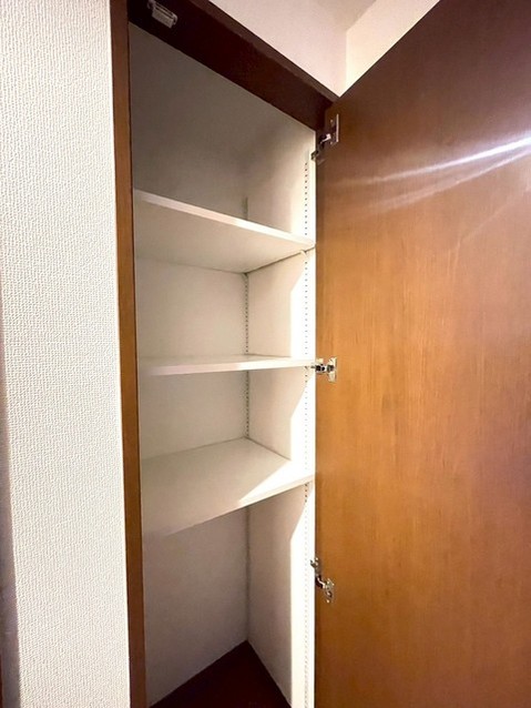 apartment 埼玉県さいたま市南区南浦和２丁目38-1 北原ビル1階