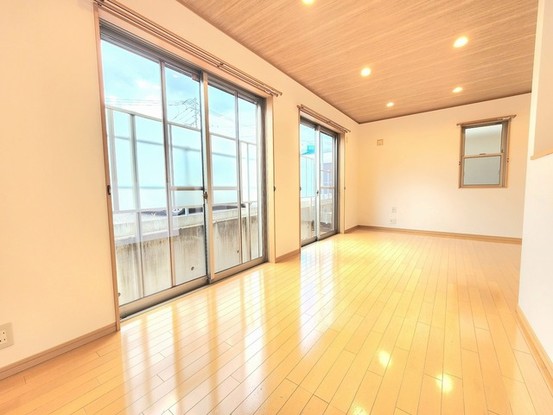 detached 埼玉県さいたま市南区南浦和２丁目38-1 北原ビル1階