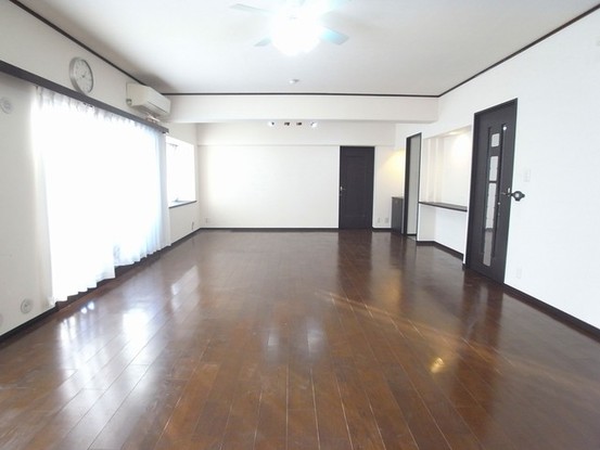 apartment 埼玉県さいたま市南区南浦和２丁目38-1 北原ビル1階