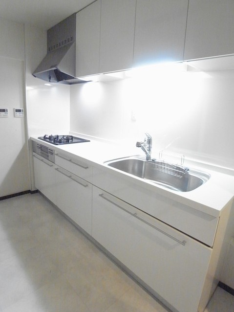 apartment 埼玉県さいたま市南区南浦和２丁目38-1 北原ビル1階