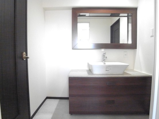 apartment 埼玉県さいたま市南区南浦和２丁目38-1 北原ビル1階