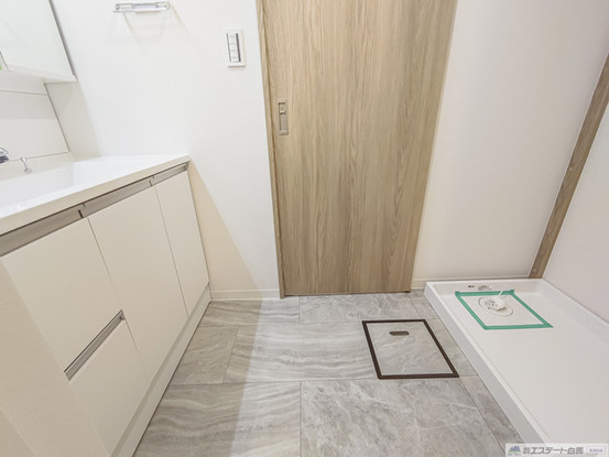 apartment 埼玉県さいたま市南区南浦和２丁目38-1 北原ビル1階