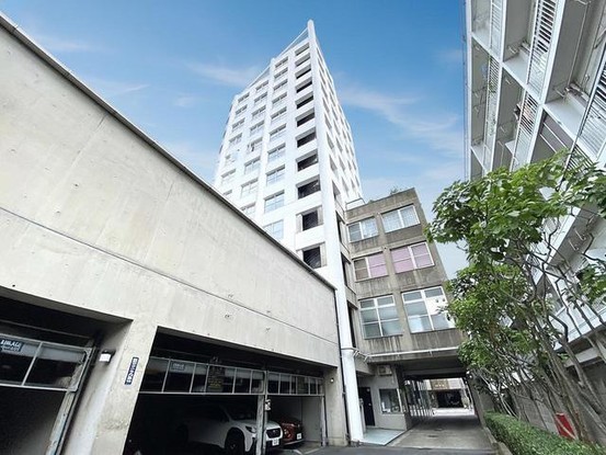 apartment 埼玉県さいたま市南区南浦和２丁目38-1 北原ビル1階