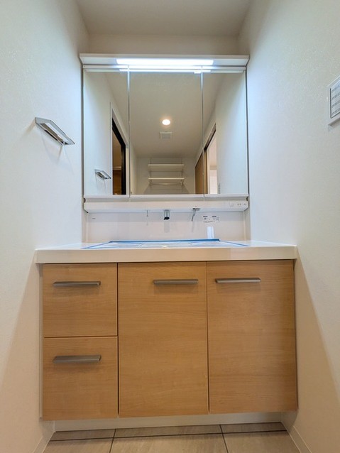 apartment 埼玉県さいたま市南区南浦和２丁目38-1 北原ビル1階