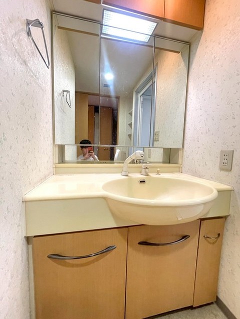 apartment 埼玉県さいたま市南区南浦和２丁目38-1 北原ビル1階
