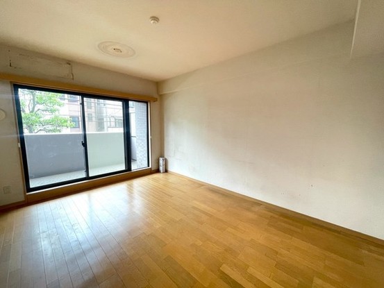 apartment 埼玉県さいたま市南区南浦和２丁目38-1 北原ビル1階