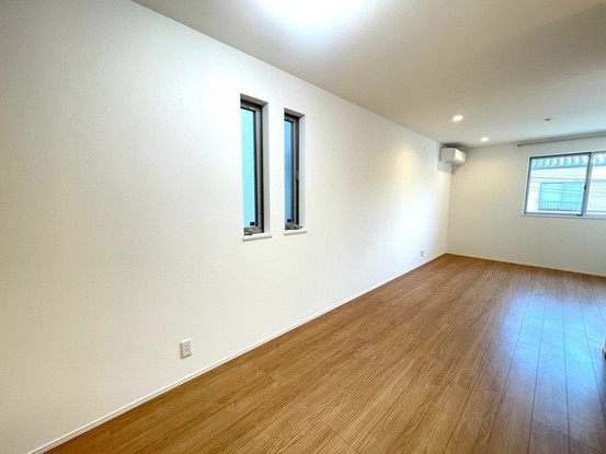 apartment 埼玉県さいたま市南区南浦和２丁目38-1 北原ビル1階
