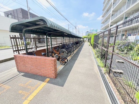 apartment 埼玉県さいたま市南区南浦和２丁目38-1 北原ビル1階