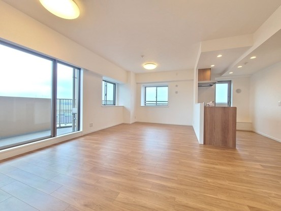 apartment 埼玉県さいたま市南区南浦和２丁目38-1 北原ビル1階