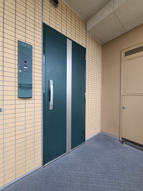 apartment 埼玉県さいたま市南区南浦和２丁目38-1 北原ビル1階