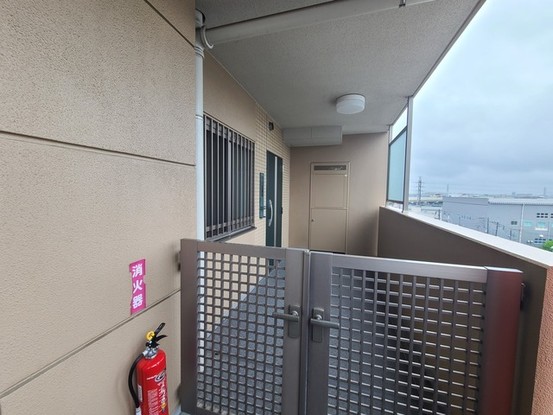 apartment 埼玉県さいたま市南区南浦和２丁目38-1 北原ビル1階