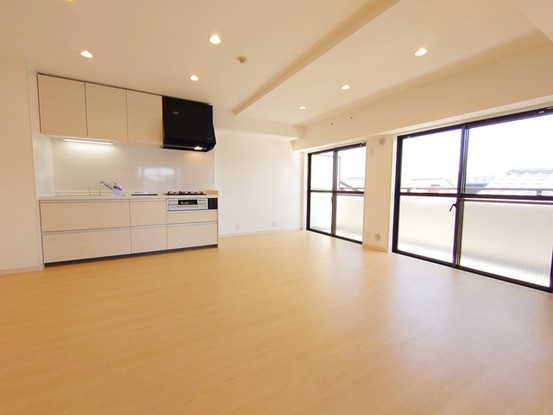 apartment 埼玉県さいたま市南区南浦和２丁目38-1 北原ビル1階