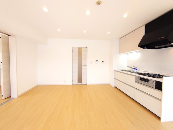 apartment 埼玉県さいたま市南区南浦和２丁目38-1 北原ビル1階