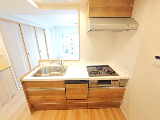 apartment 埼玉県さいたま市南区南浦和２丁目38-1 北原ビル1階