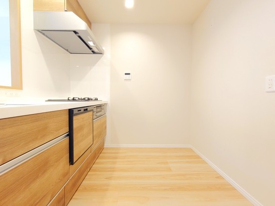 apartment 埼玉県さいたま市南区南浦和２丁目38-1 北原ビル1階