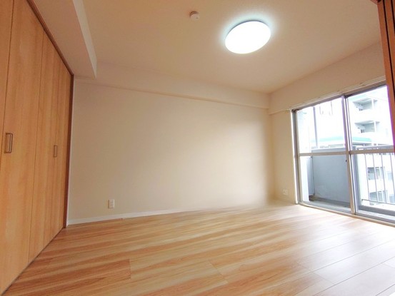 apartment 埼玉県さいたま市南区南浦和２丁目38-1 北原ビル1階