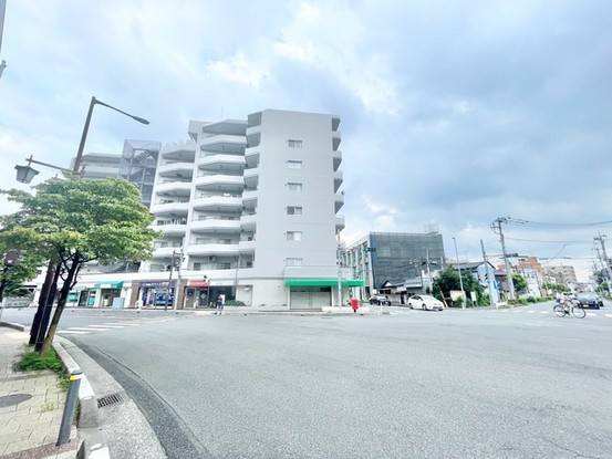 apartment 埼玉県さいたま市南区南浦和２丁目38-1 北原ビル1階