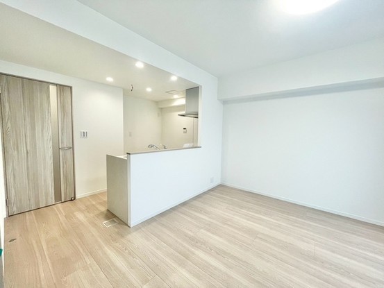 apartment 埼玉県さいたま市南区南浦和２丁目38-1 北原ビル1階