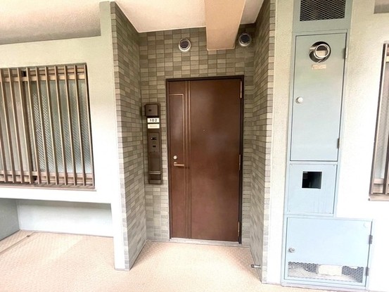 apartment 埼玉県さいたま市南区南浦和２丁目38-1 北原ビル1階