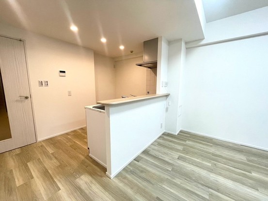 apartment 埼玉県さいたま市南区南浦和２丁目38-1 北原ビル1階