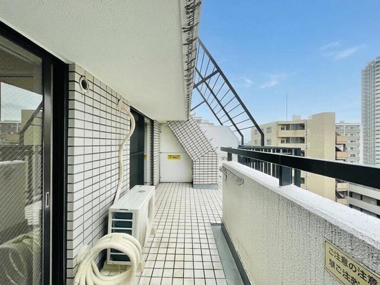 apartment 埼玉県さいたま市南区南浦和２丁目38-1 北原ビル1階