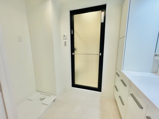 apartment 埼玉県さいたま市南区南浦和２丁目38-1 北原ビル1階