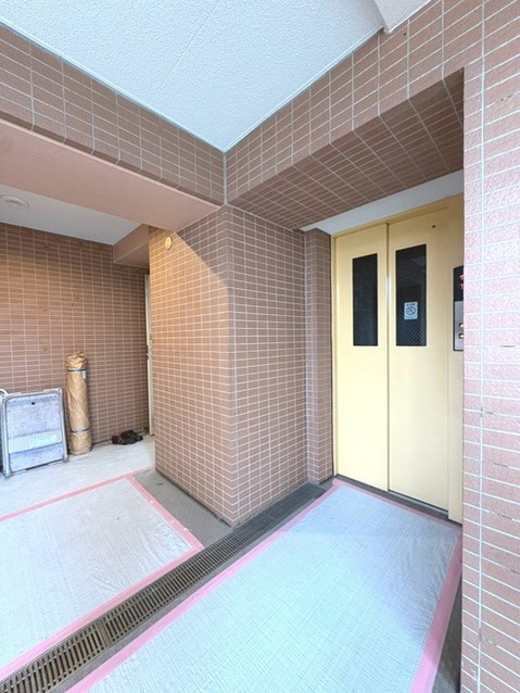 apartment 東京都国分寺市本町４丁目19-10 ビッググラッド国分寺