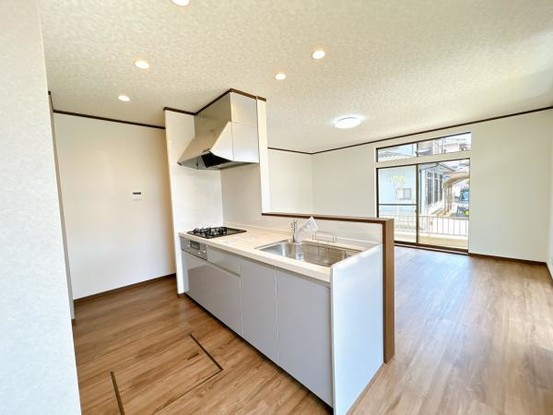 detached 宮城県亘理郡亘理町逢隈中泉字新一里壇
地図を見る