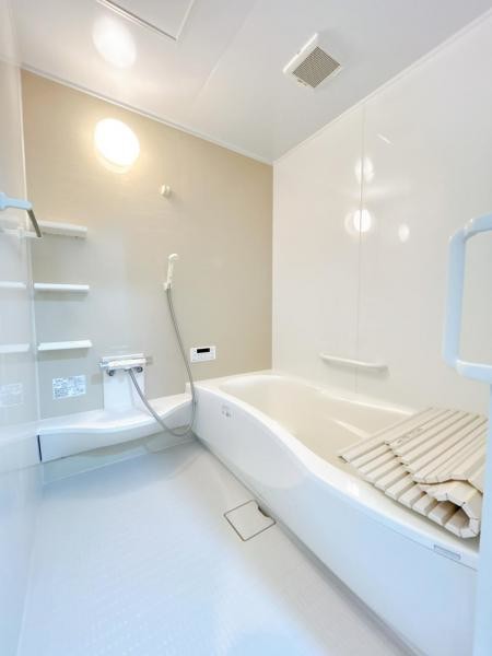 detached 宮城県亘理郡亘理町逢隈中泉字新一里壇
地図を見る