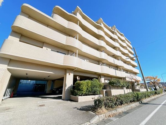 apartment 新潟県新潟市中央区小張木３丁目10-25