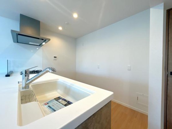 apartment 新潟県新潟市中央区小張木３丁目10-25