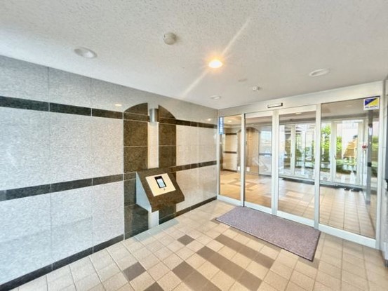 apartment 新潟県新潟市中央区小張木３丁目10-25
