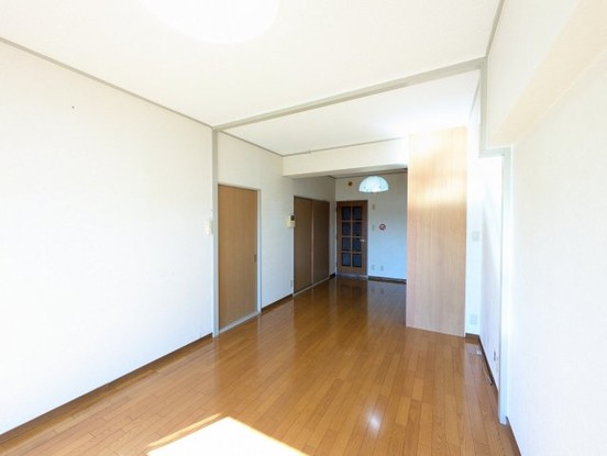 apartment 滋賀県野洲市冨波乙690-6 ヴァン・ドゥビル2階
